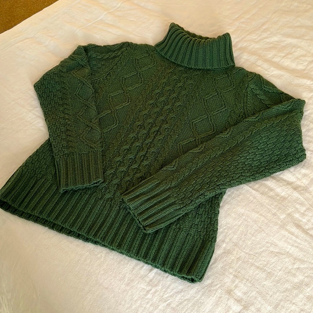 NWOT LL Bean Emerald Green Turtleneck Sweater Size Small